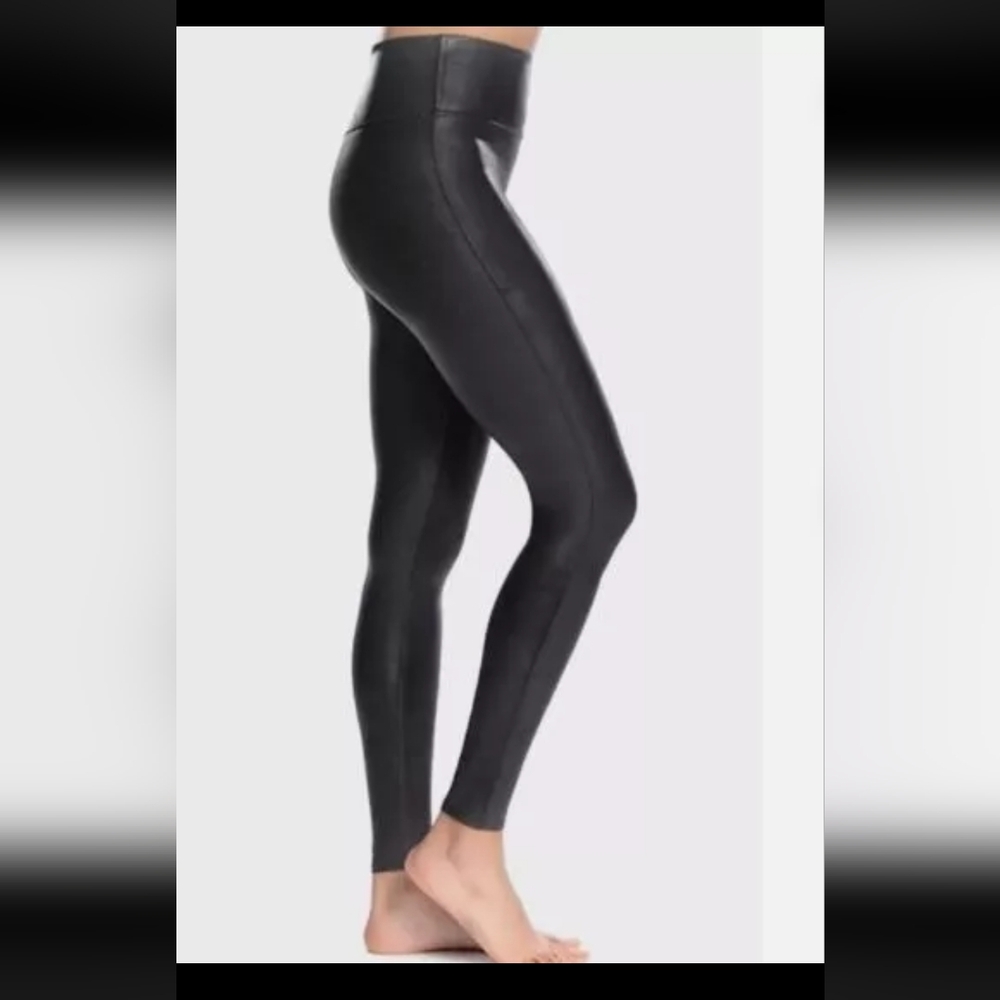 SPANX Sexy Women’s Black Faux Leather Medium Leggings